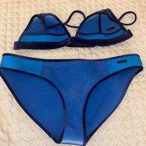Blue velvet triangl bikini
